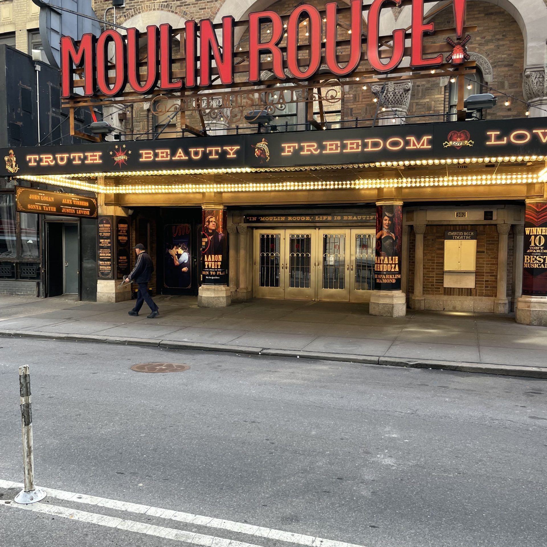 HISTORICAL MOULIN ROUGE THEATRE IN NEW YORK